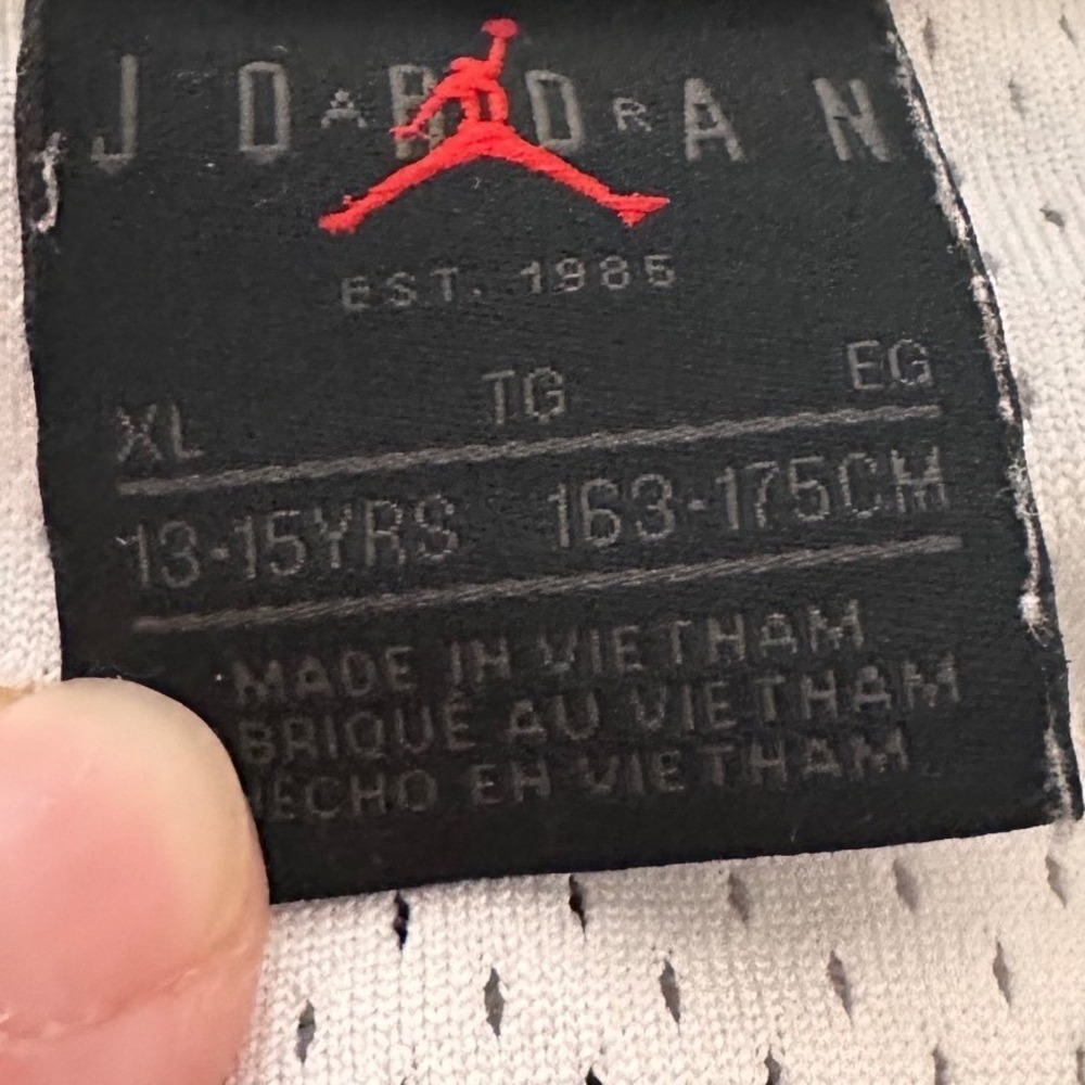 Nike Air Jordan 23 Kids XL Basketball‎ Jersey White All Over Print Mesh Tank - Picture 5 of 7